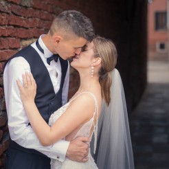 International Society of Wedding Photographers blog - Honeymoon in Venice: A Romantic Photo Experience in Editorial Bridal Style