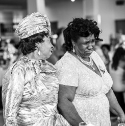 International Society of Wedding Photographers blog - Wedding Photography: Mother of the Bride Looks That Steal the Show