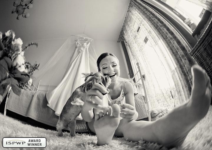 Wedding Photography Contest Winner - 1st Place: GETTING READY - Liliya Gorlanova