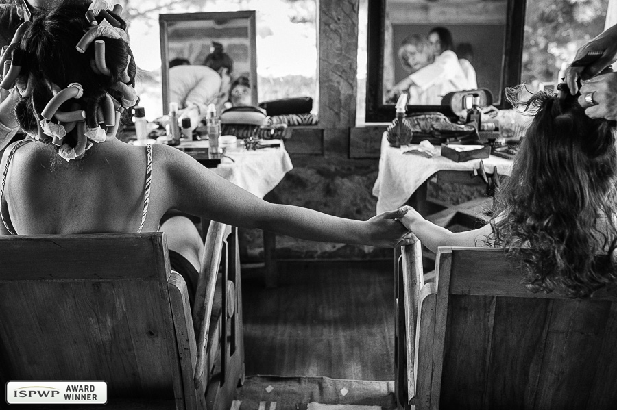 Wedding Photography Contest Winner - 1st Place: GETTING READY - Mariano Sfiligoy Wedding Photography