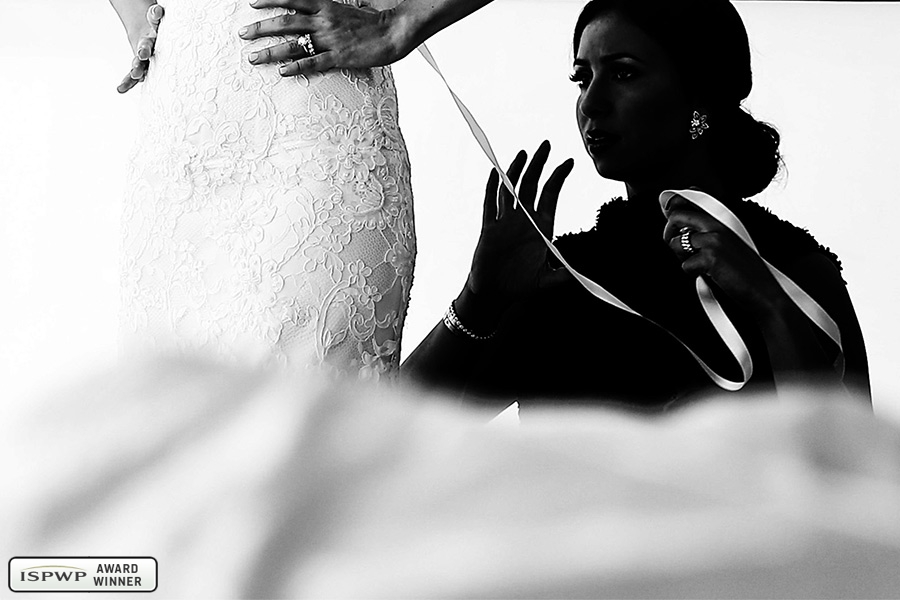 Wedding Photography Contest Winner - 1st Place: GETTING READY - Emin Wedding Photography