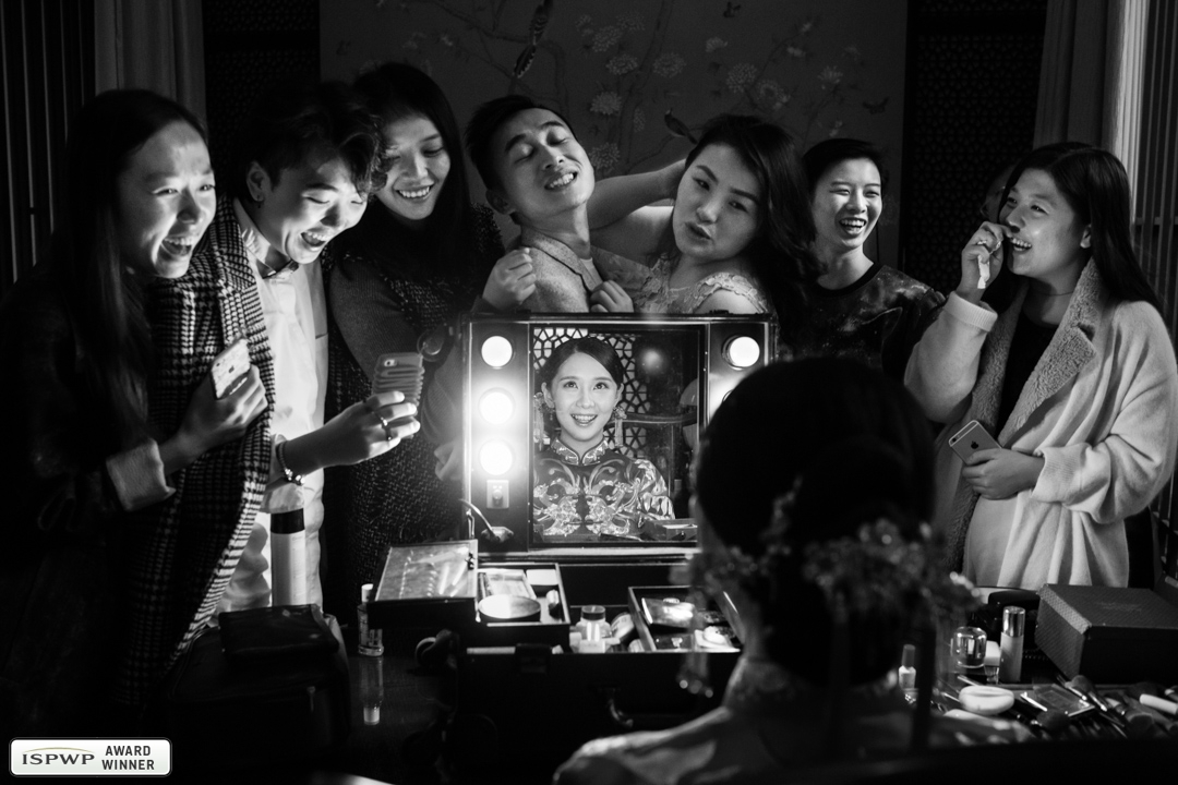 Wedding Photography Contest Winner - 1st Place: Getting Ready - Mango Gu
