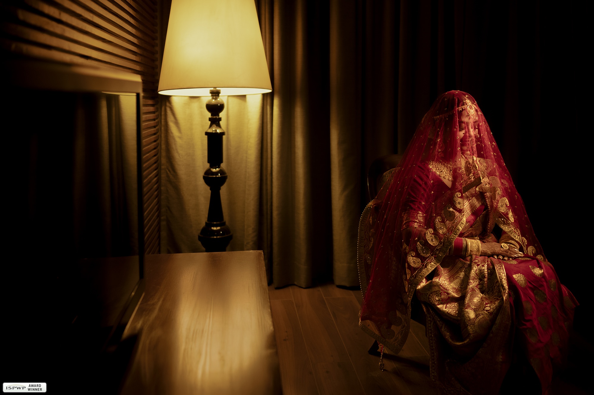 Kolkata, West Bengal, india Wedding Photographer - Charcoal & Vermillion