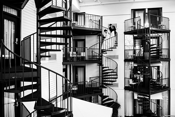 Top rated wedding photographers: Ray Anthony Photography