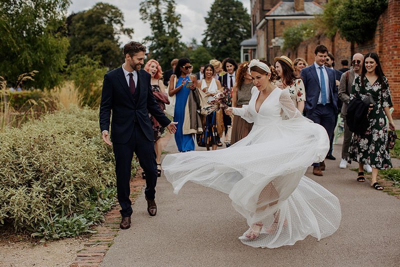 Best wedding photographers in united kingdom: Milda Vasile Photography