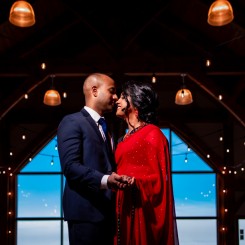 International Society of Wedding Photographers blog - Trail Hub Creative Winter Engagement Photos 