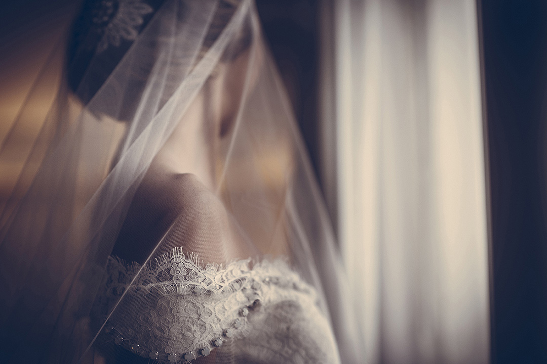 Madrid, Spain Wedding Photographer - El Marco Rojo
